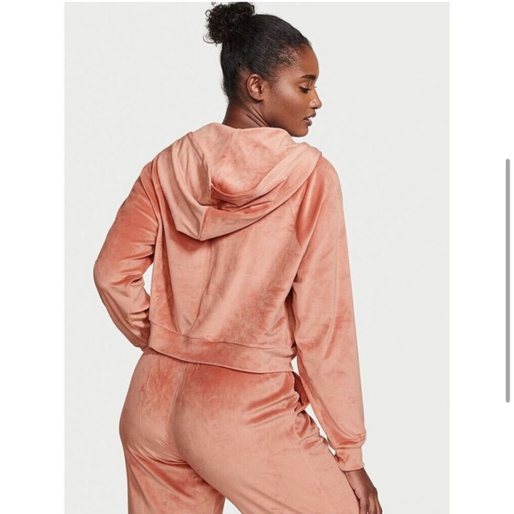 Victoria's Secret TRACKSUIT SET Full-zip
Hoodie + jogger pant CANYON ROSE VELOUR - Picture 5 of 7
